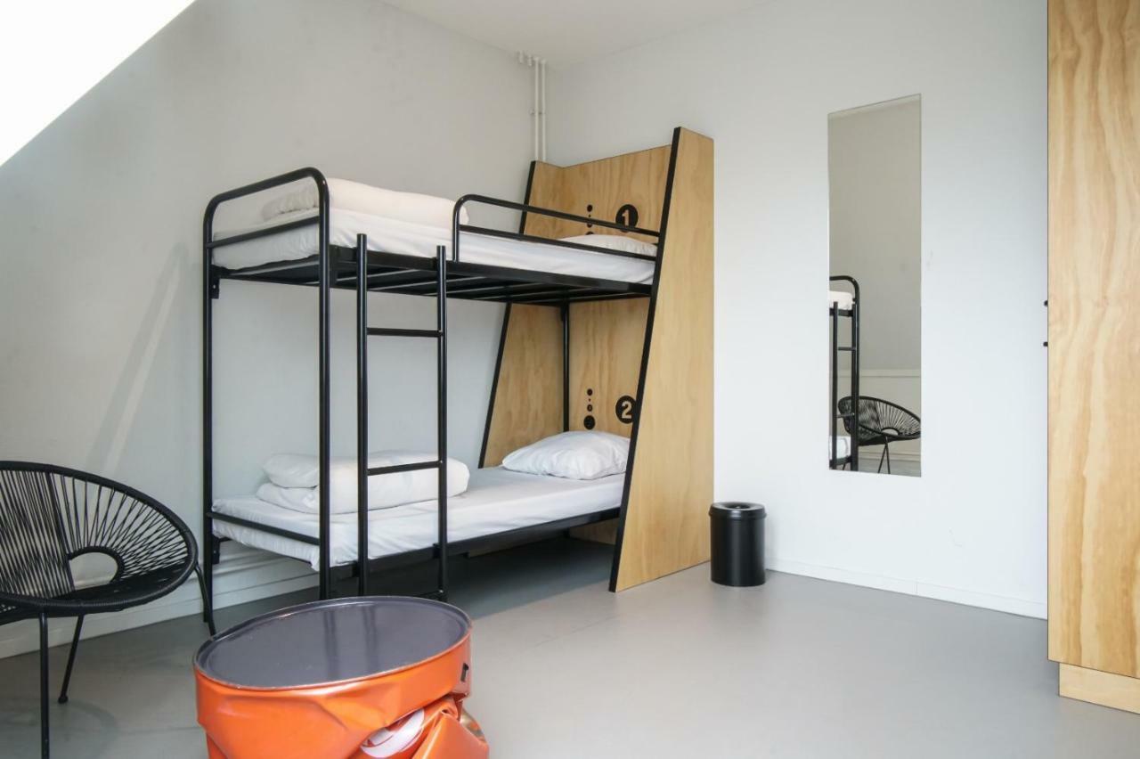 Via Amsterdam Albergue